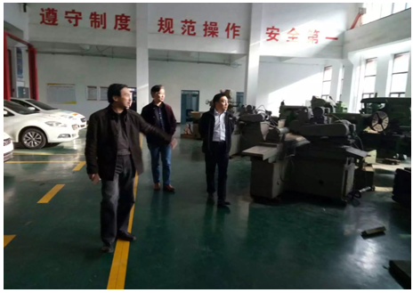 南宫·NG28(China)官方网站领导检查校园安全管理工作